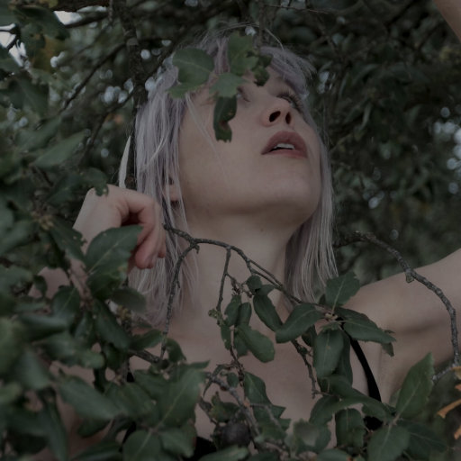 日韩中老年妇女性生活视频
